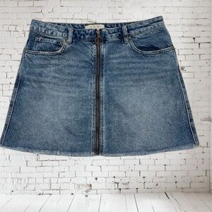 Free People Denim Jean Mini Skirt Zipper Coachella Frayed Raw Sz 28 waist y2K